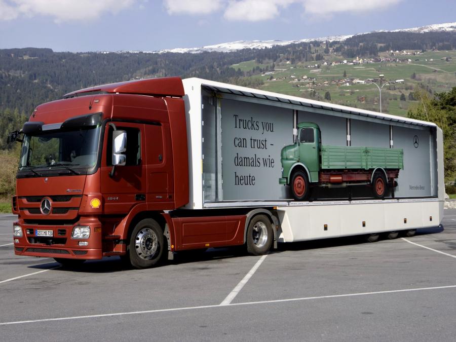  Mercedes-Benz Actros 1844 2009 года  (фото 11 из 14)